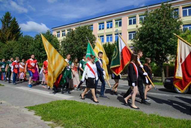 Przemarsz uczestników Jubileuszu 100-lecia Jagiełły